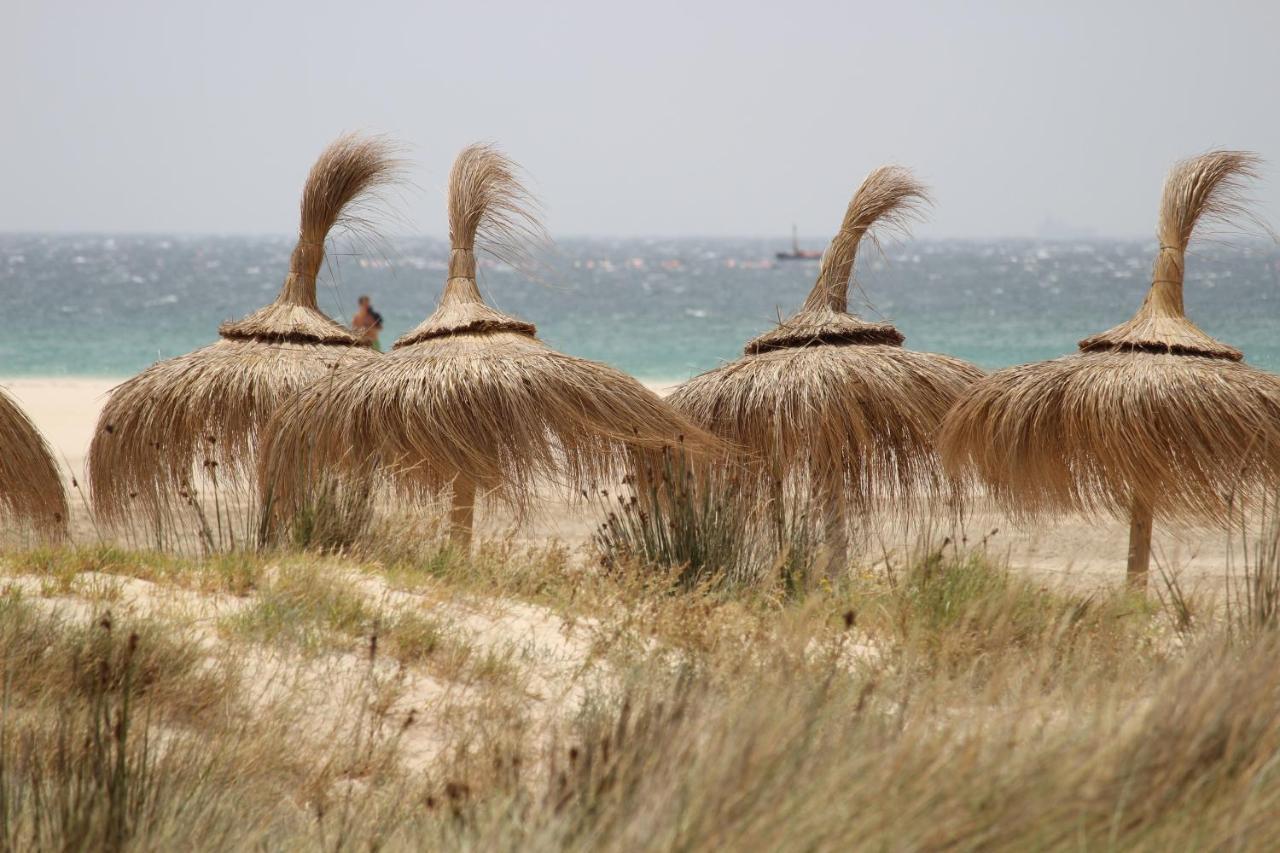 Los Lances Tarifa - Piscina Y Patio Kültér fotó