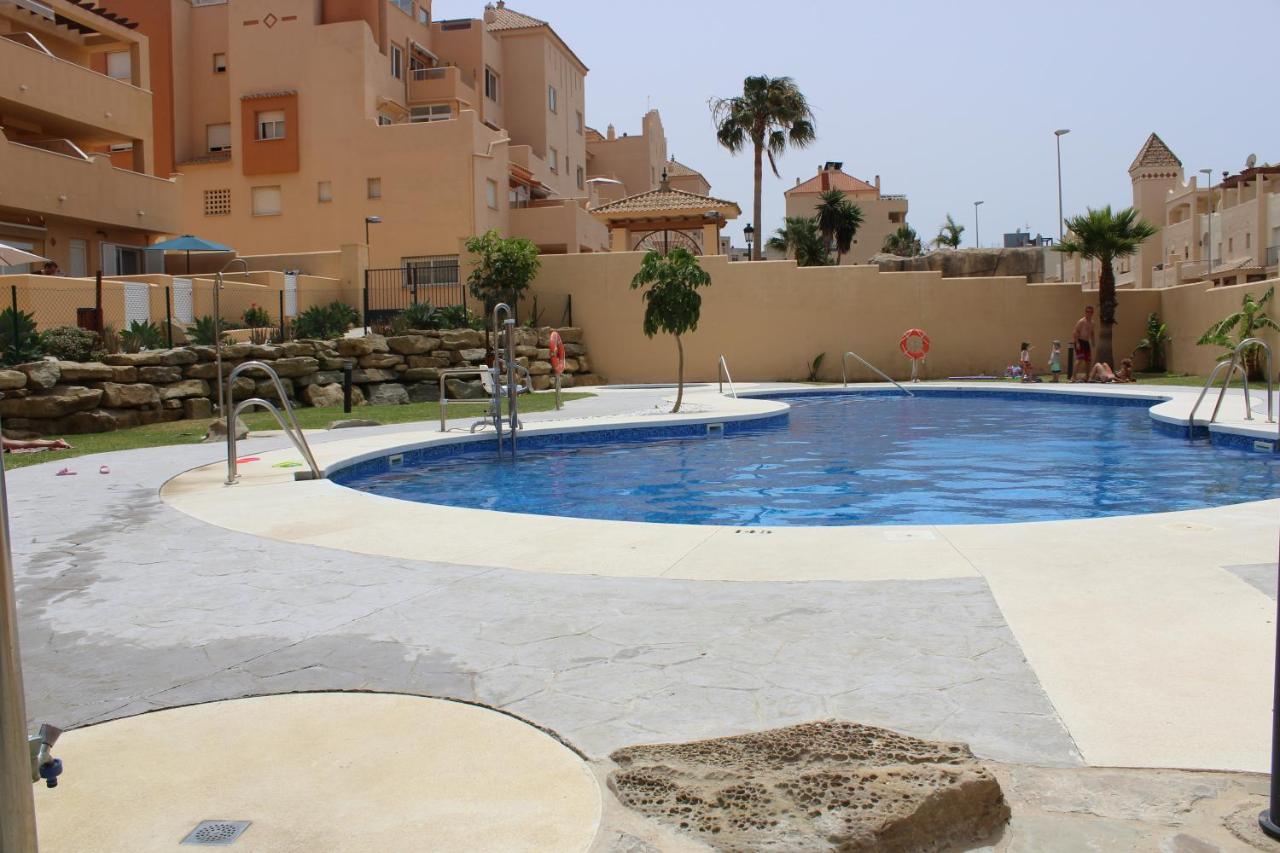 Los Lances Tarifa - Piscina Y Patio Kültér fotó