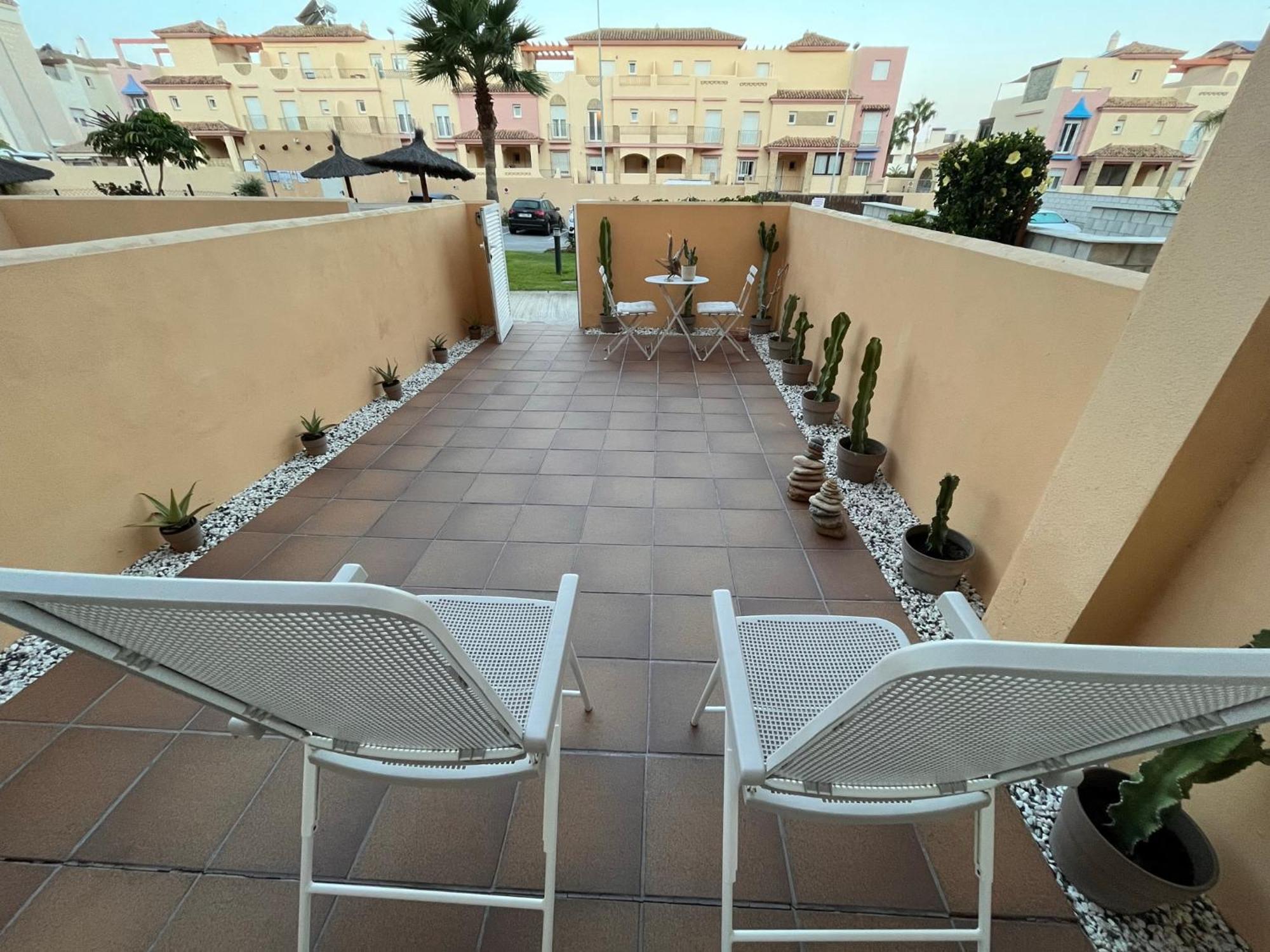 Los Lances Tarifa - Piscina Y Patio Kültér fotó
